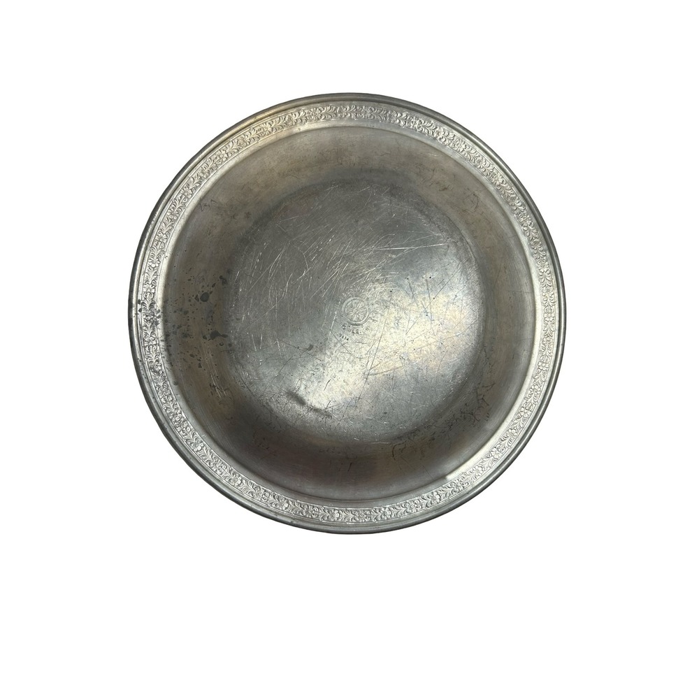 Towle Newburyport Pewter Round Bowl Floral‎ Border Vintage Metalware 9.5 Inch
